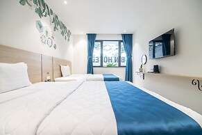 Bin Bin Hotel 12 - Near SaLa Residence