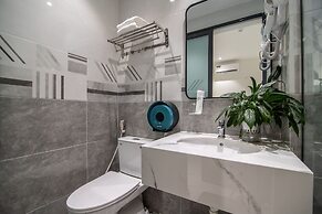 Bin Bin Hotel 12 - Near SaLa Residence