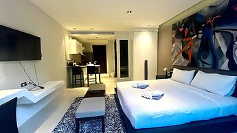 521 - 5 Stars Pool View Large Studio at Patong Beach