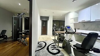 521 - 5 Stars Pool View Large Studio at Patong Beach