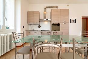 Bright and Cozy in Menaggio