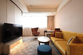 Via Hotel Breeze