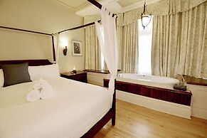 Tait House Boutique Hotel