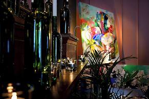 Tait House Boutique Hotel