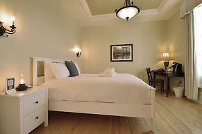 Tait House Boutique Hotel