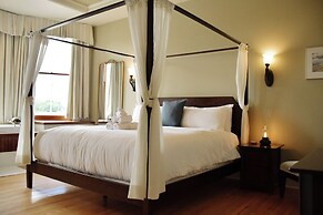 Tait House Boutique Hotel