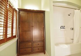 Tait House Boutique Hotel