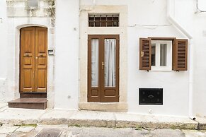 Cozy Historic Home by Wonderful Italy