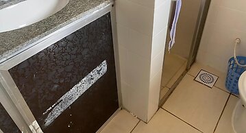 Cabo Frio - Jardim Flamboyant - Suítes