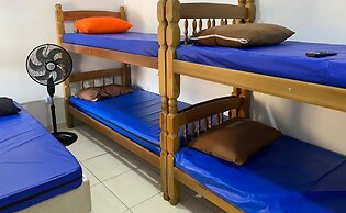 Cabo Frio - Jardim Flamboyant - Suítes