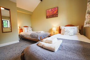 Bolehill Farm Cottages