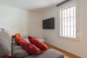 Wild Flower Apartment by Wonderful Italy