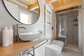 Wild Flower Apartment by Wonderful Italy