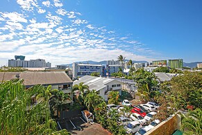 City Centre Apartment with Mountain View