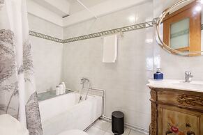 Athenian Gate To Plaka