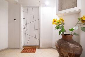 Athenian Gate To Plaka