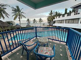 Beach comber hotel and aprtments