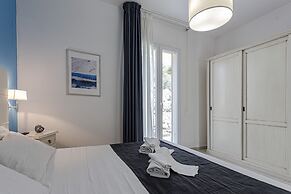 SMALL LUXURY APARTMENT WITH POOL