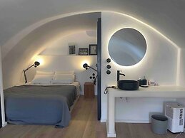 Firaoldport Caldera Sea & Volcano View - 2 Joined Houses