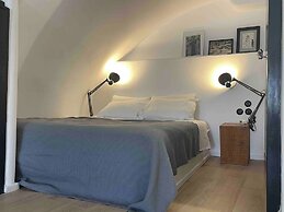 Firaoldport Caldera Sea & Volcano View - 2 Joined Houses