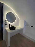 Firaoldport Caldera Sea & Volcano View - 2 Joined Houses