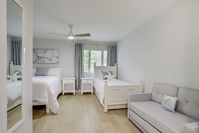 Walk to Shore & Boardwalk: Bethany Beach Retreat