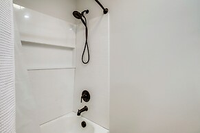 Walk to Shore & Boardwalk: Bethany Beach Retreat