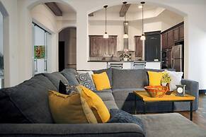 Stylish Lake Austin Retreat w/ EV Charger!