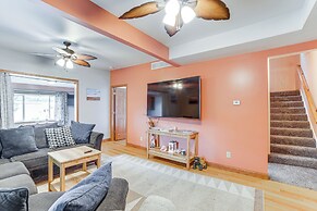 Near Saugatuck Dunes: Pet-friendly Fennville Home!