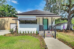 Walk to Historic Dtwn: Sanford Home w/ Gas Grill!