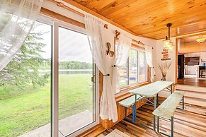 Charming Clam Lake Cottage w/ Dock & Deck!