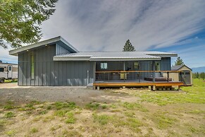 Hot Tub & Views: 'sunset Valley Retreat' in Eureka