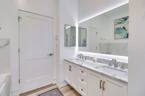 Hot Tub & Views: 'sunset Valley Retreat' in Eureka