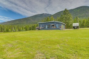 Hot Tub & Views: 'sunset Valley Retreat' in Eureka