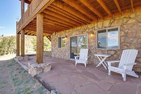 24-0089 Rustic Hartsel Getaway w/ 35-acre Yard