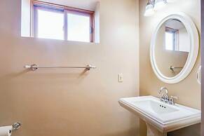 24-0089 Rustic Hartsel Getaway w/ 35-acre Yard