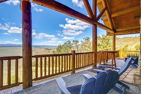 24-0089 Rustic Hartsel Getaway w/ 35-acre Yard