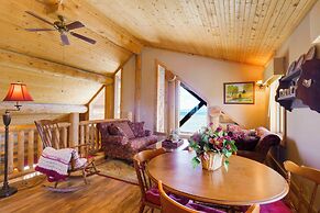 24-0089 Rustic Hartsel Getaway w/ 35-acre Yard