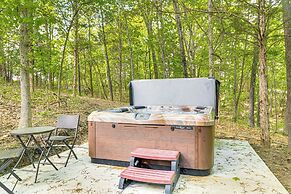 Lakefront Innsbrook Home: Hot Tub + Resort Access!