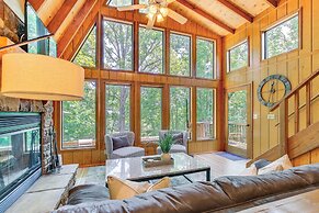 Lakefront Innsbrook Home: Hot Tub + Resort Access!