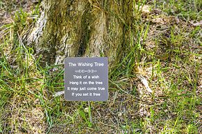 Lakefront Innsbrook Home: Hot Tub + Resort Access!