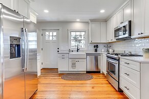 Historic Jefferson Farmhouse - Hike, Bike & Raft!