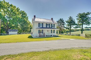 Historic Jefferson Farmhouse - Hike, Bike & Raft!