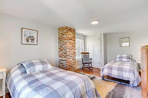 Historic Jefferson Farmhouse - Hike, Bike & Raft!