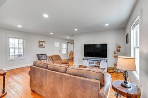 Historic Jefferson Farmhouse - Hike, Bike & Raft!