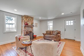 Historic Jefferson Farmhouse - Hike, Bike & Raft!