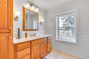 Historic Jefferson Farmhouse - Hike, Bike & Raft!