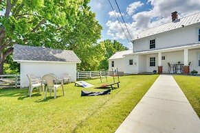 Historic Jefferson Farmhouse - Hike, Bike & Raft!