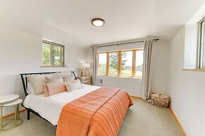 Salt River Access: Mtn-view Star Valley Cabin!