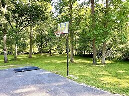 Pure & Simple 3 Bedroom Cabin by RedAwning